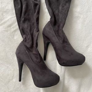 Grey Heeled Boot | Ami Clubwear